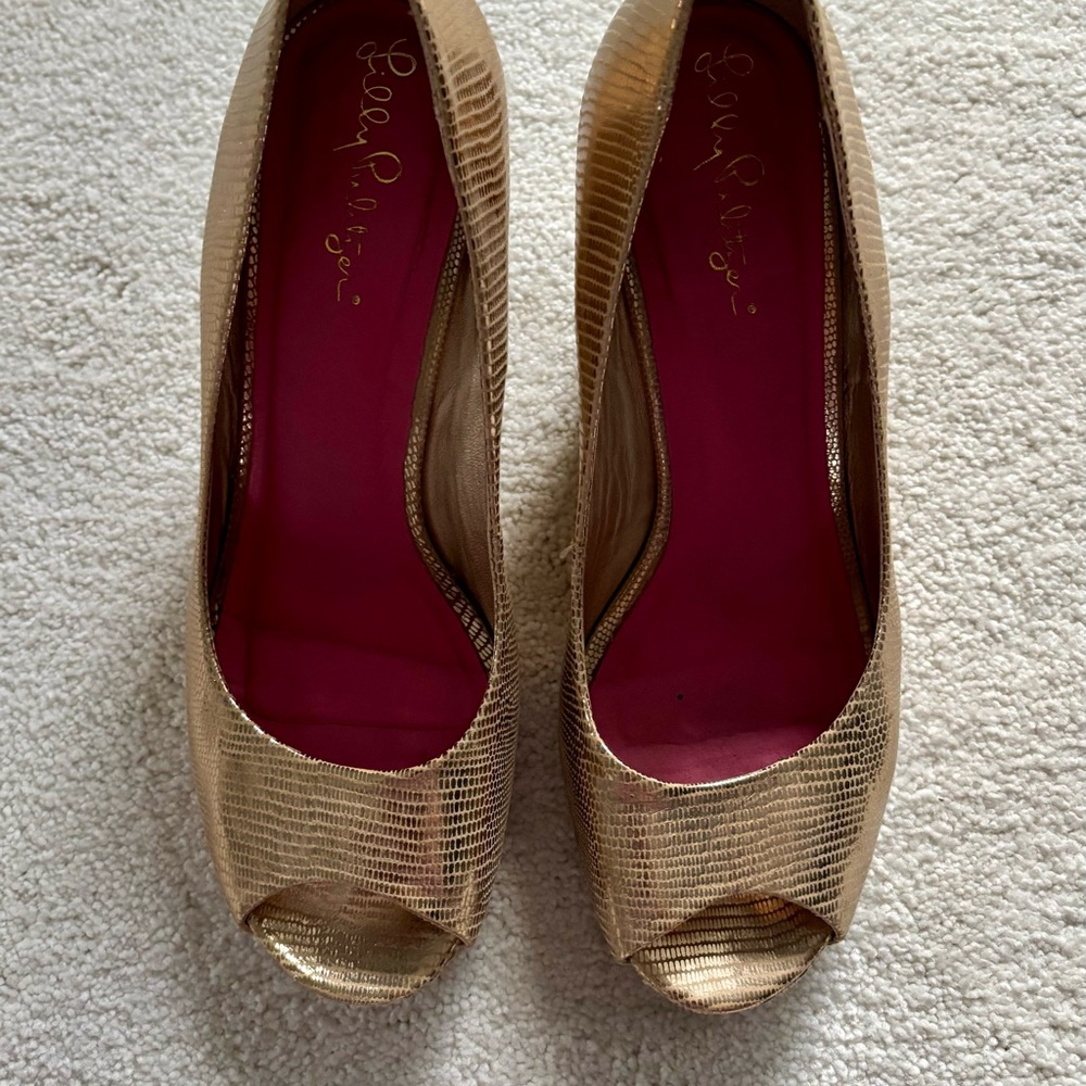 Lilly Pulitzer Gold Textured Peep-Toe Heels